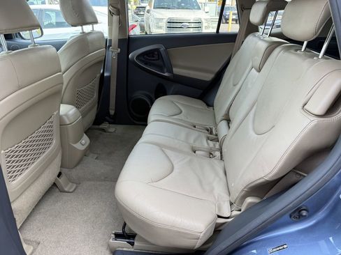 Used 2010 Toyota RAV4 Limited AWD/4WD image 23