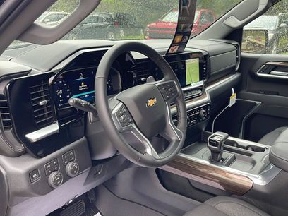 New 2026 Chevrolet Silverado 1500 LT w/ Z71 Off-Road Package