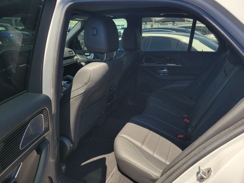 Used 2024 Mercedes-Benz GLE 450 4MATIC image 13