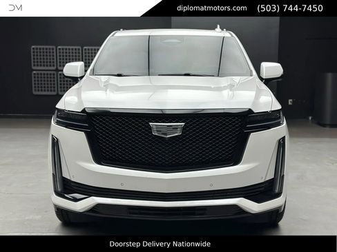 Used 2022 Cadillac Escalade ESV Sport Platinum w/ LPO, ONYX Package image 55