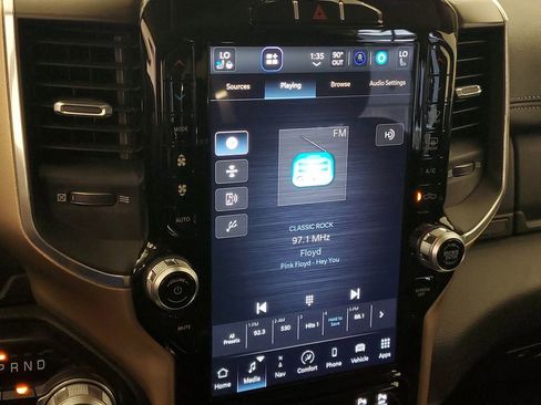 Used 2022 RAM 1500 Laramie image 21