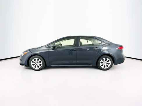 Used 2023 Toyota Corolla LE image 4