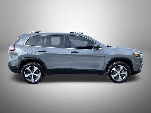 Used 2019 Jeep Cherokee Limited image 4
