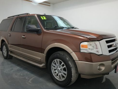 Used 2012 Ford Expedition EL XLT image 2