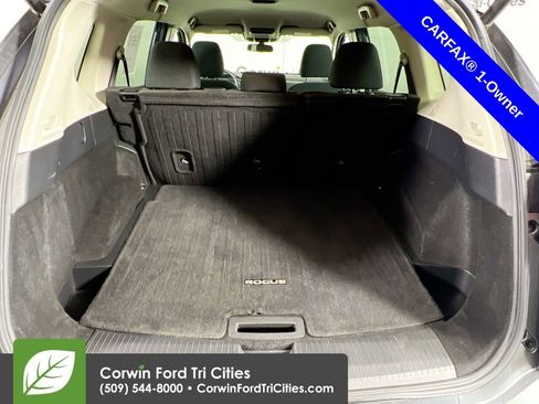 Used 2024 Nissan Rogue SV image 14