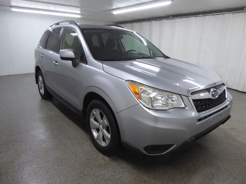 Used 2015 Subaru Forester 2.5i Premium w/ Popular Package #2 image 1