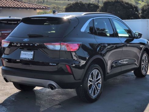 Used 2022 Ford Escape SEL image 5