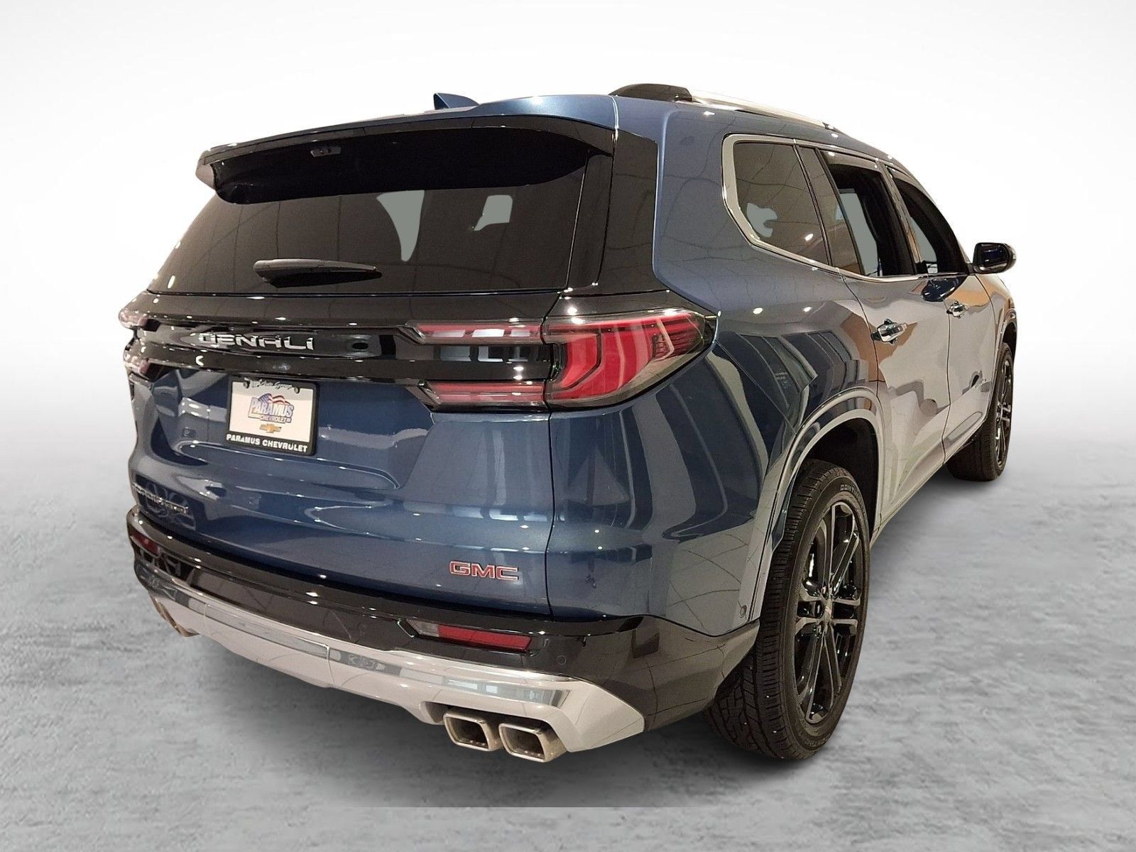 Certified 2026 GMC Acadia Denali w/ Super Cruise Package AWD/4WD image 6