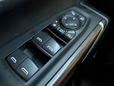 Used 2021 Chevrolet Silverado 2500 High Country w/ Z71 Off-Road Package image 29