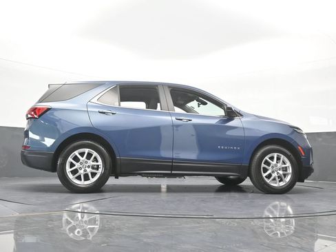 Used 2024 Chevrolet Equinox LT FWD image 60