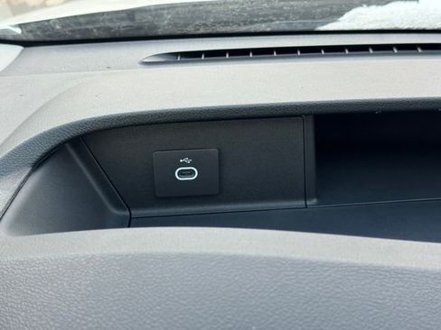 New 2026 Ford Transit 250 148 Medium Roof w/ Load Area Protection Package image 23