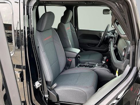 New 2026 Jeep Wrangler Unlimited Rubicon image 14