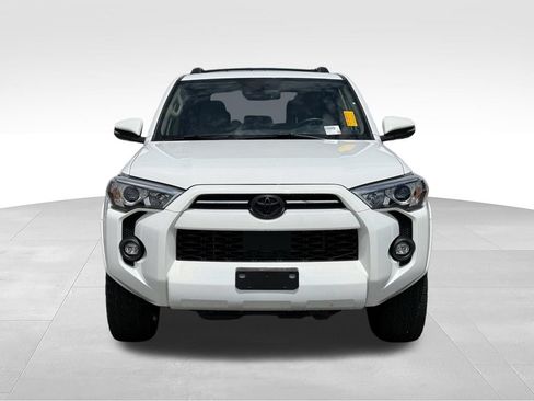 Used 2023 Toyota 4Runner SR5 Premium w/ Moonroof Package RWD image 25