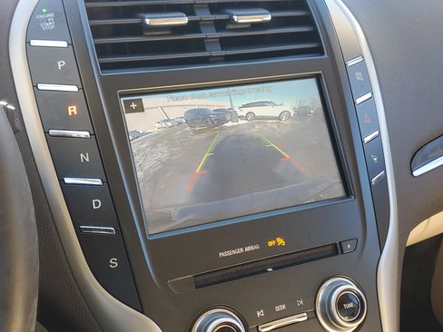 Used 2017 Lincoln MKC Reserve image 17