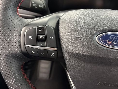 Used 2025 Ford Escape ST-Line image 33