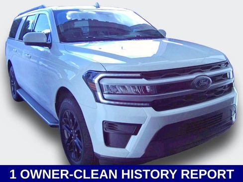 Used 2022 Ford Expedition Max XLT RWD image 2