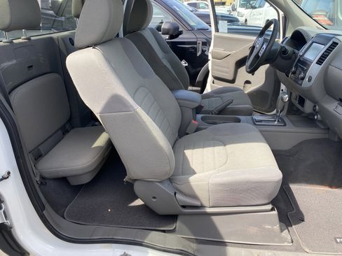 Used 2019 Nissan Frontier S image 15