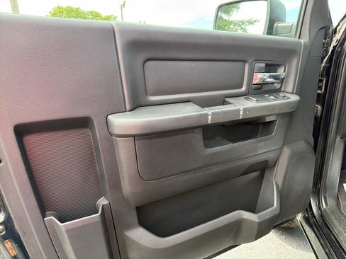 Used 2012 RAM 1500 Express RWD image 14
