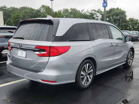 Used 2024 Honda Odyssey Touring image 6
