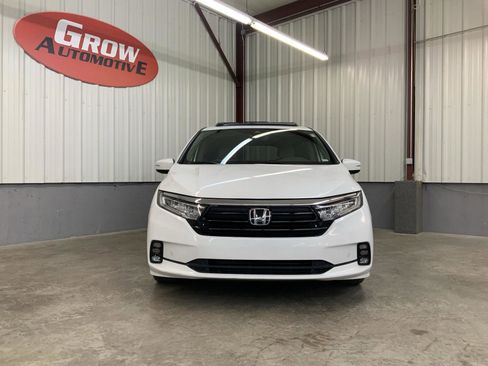 Used 2021 Honda Odyssey Elite image 7