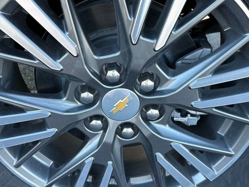 New 2026 Chevrolet Traverse LT w/ Driver Confidence Package image 25