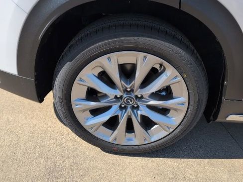 Used 2026 MAZDA CX-90 3.3 Turbo w/ Premium Plus Pkg AWD/4WD image 3