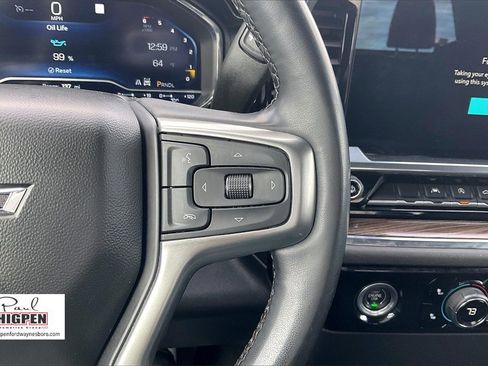 Used 2023 Chevrolet Silverado 1500 LT Trail Boss w/ Protection Package image 19