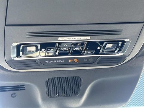 New 2025 Lincoln Navigator Reserve w/ Jet Appearance Package image 31