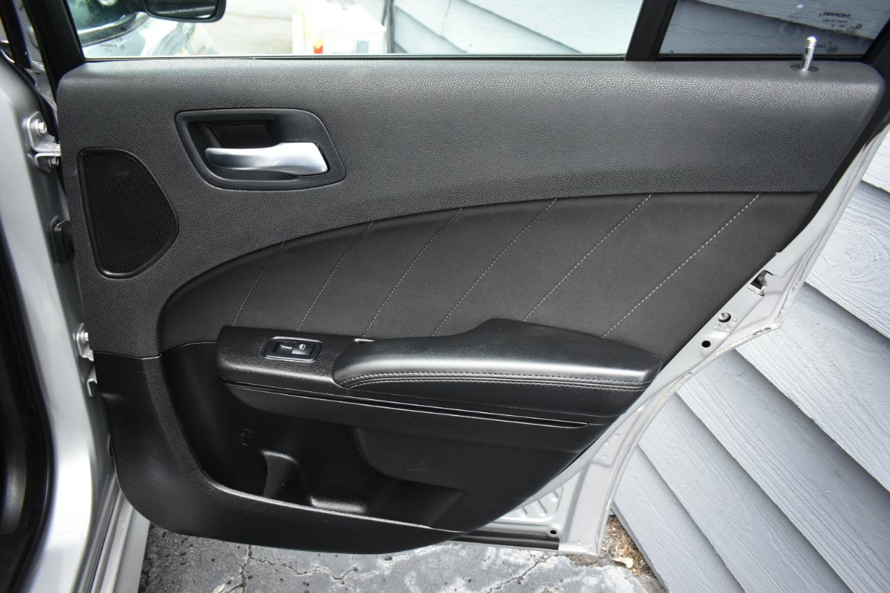 Used 2021 Dodge Charger R/T w/ Harman/Kardon Audio Group RWD image 38