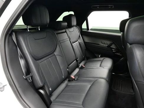 Used 2023 Land Rover Range Rover Sport SE image 14