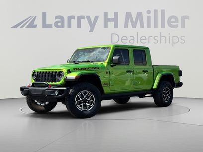 Used 2025 Jeep Gladiator Rubicon w/ Steel Bumper Group