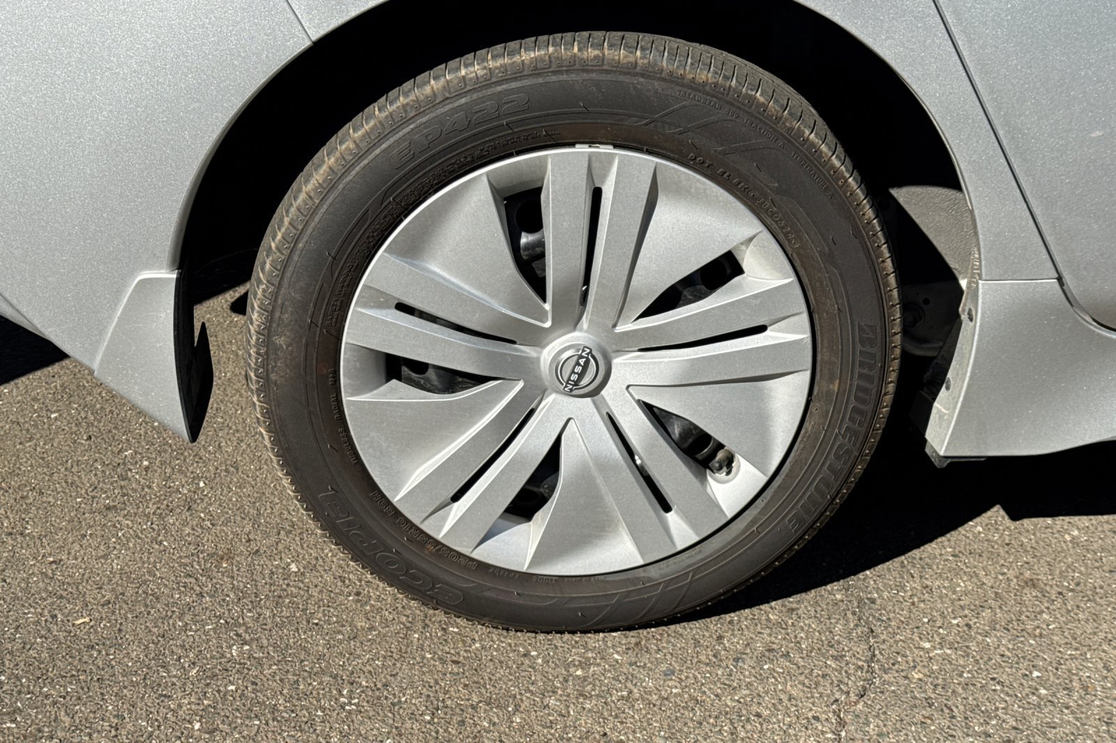 Certified 2025 Nissan Leaf S FWD image 4