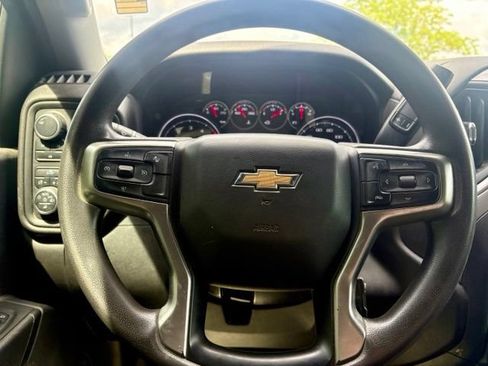 Used 2021 Chevrolet Silverado 2500 Custom w/ Custom Value Package AWD/4WD image 20