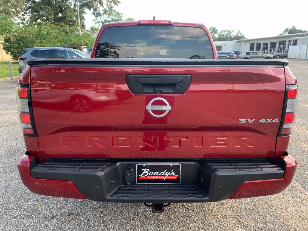 Used 2023 Nissan Frontier SV w/ Technology Package AWD/4WD image 7