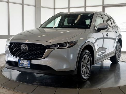 Used 2023 MAZDA CX-5 AWD 2.5 S w/ Select Package image 4