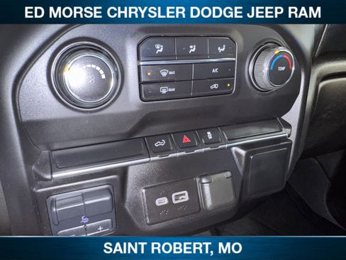 Used 2022 Chevrolet Silverado 2500 Custom w/ Gooseneck/5TH Wheel Package image 18