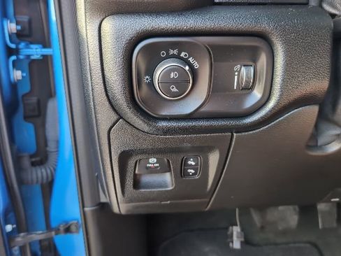 Used 2020 RAM 1500 Big Horn image 24