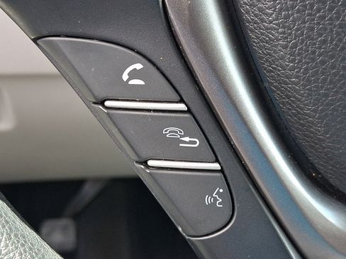 Used 2018 Honda Pilot EX image 24