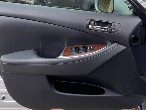 Used 2011 Lexus ES 350 FWD image 30
