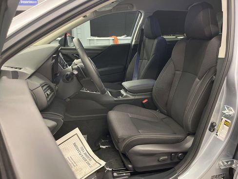 Certified 2025 Subaru Outback Premium w/ Popular Package #1A image 12