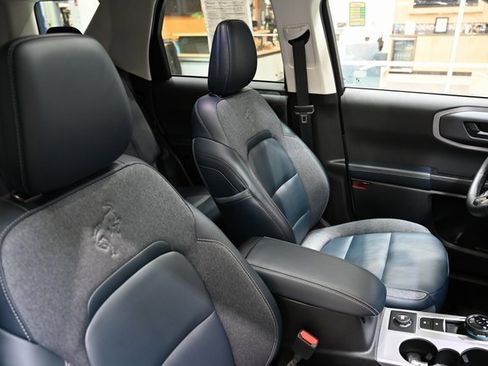 Used 2024 Ford Bronco Sport Outer Banks w/ Tech Package image 8