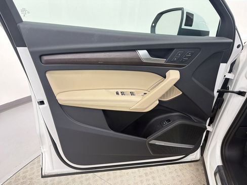 Used 2023 Audi Q5 2.0T Premium Plus w/ Premium Plus Package image 12