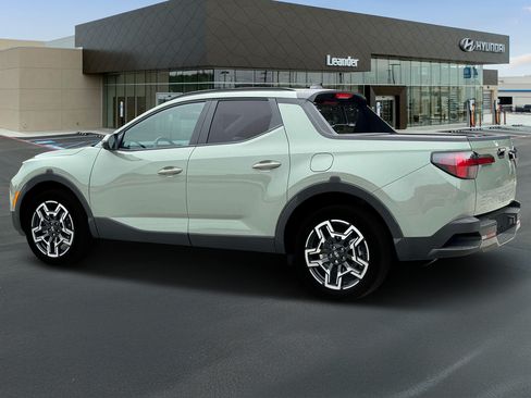 Certified 2025 Hyundai Santa Cruz Limited AWD/4WD image 4