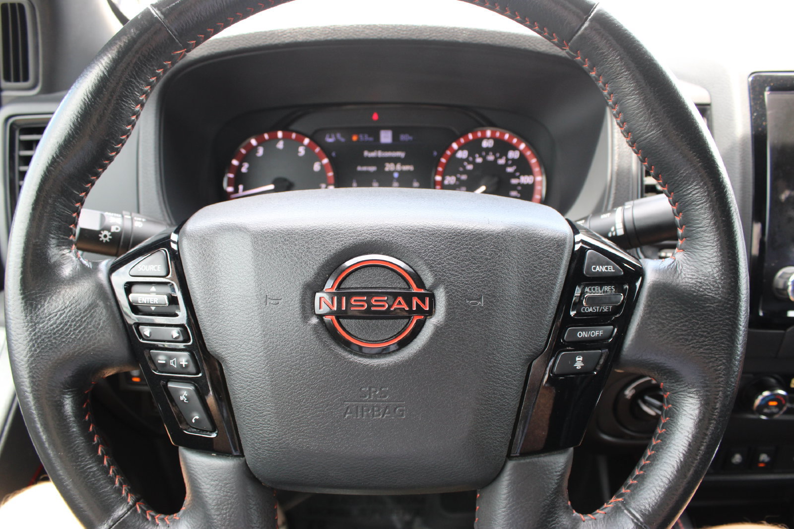 Used 2023 Nissan Frontier PRO-4X w/ Pro-4X Premium Package AWD/4WD image 12