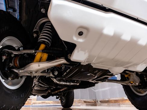 Used 2026 Ford Bronco Heritage Edition AWD/4WD image 13