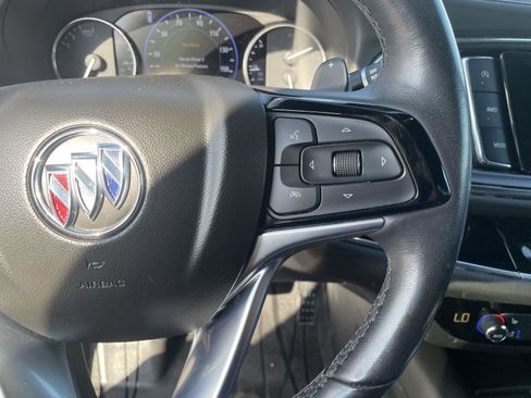Used 2022 Buick Enclave Avenir w/ Avenir Technology Package image 16