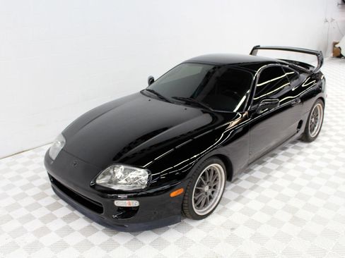 Used 1998 Toyota Supra Turbo image 2