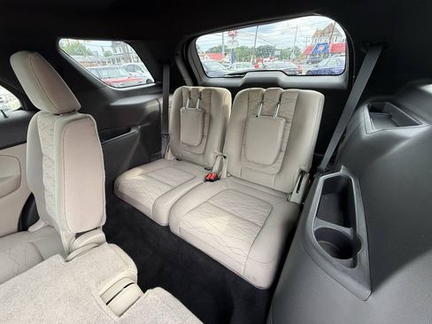 Used 2015 Ford Explorer 4WD image 9