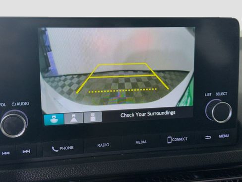 Used 2023 Honda Civic Sport image 19