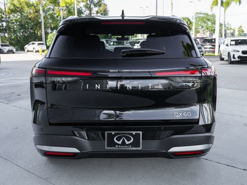 Certified 2026 INFINITI QX60 Luxe w/ Cargo Package image 23